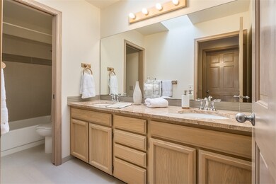 16424 NE 44th Way, Redmond, WA 98052 - photo 5