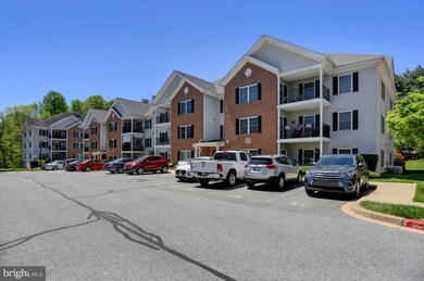 6502 Ridenour Way E unit 2A, Sykesville, MD 21784 - photo 3