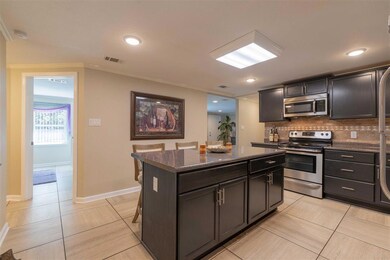 8909 Fowler Ave, Pensacola, FL 32534 - photo 3