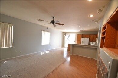 10401 Bentley Oaks Ave, Las Vegas, NV 89135 - photo 6
