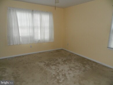 200 Bulkhead Ave, Manahawkin, NJ 08050 - photo 5