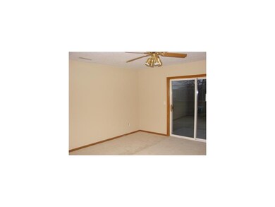 935 Grand Avenue Ct unit 935, Marion, IA 52302 - photo 5