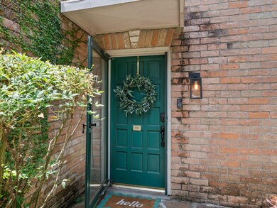 2228 S Piney Point Rd unit 112, Houston, TX 77063 - photo 3