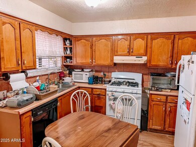 1860 E 21st St, Douglas, AZ 85607 - photo 5