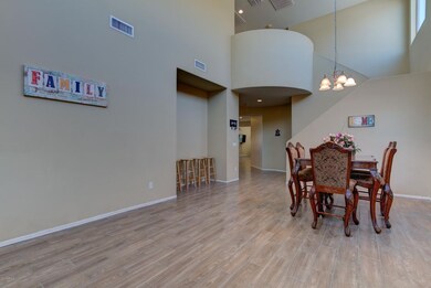 2358 N Monticello Dr-8