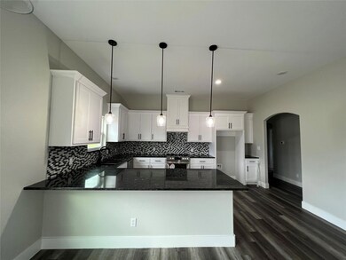 514 Washington St, Ennis, TX 75119 - photo 5