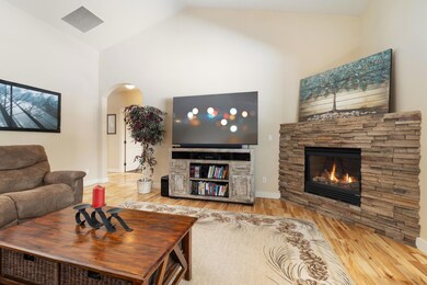 7 Living room