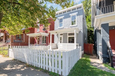 003_1327garrardst02-edit
