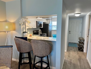 950 Tarpon Center Dr unit 301, Venice, FL 34285 - photo 4