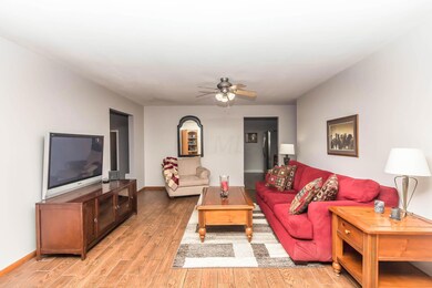 Living Room-3