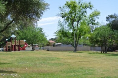 Park & House