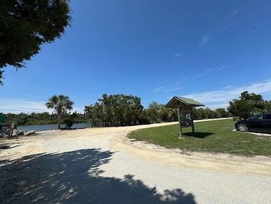 983 W National St, Hernando, FL 34442 - photo 3