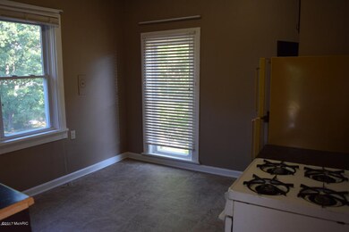 612 Osceola Ave unit 2, Big Rapids, MI 49307 - photo 2