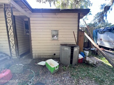 5221 Delphin Ln, Jacksonville, FL 32244 - photo 7