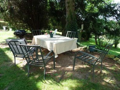 Yard/Garden.