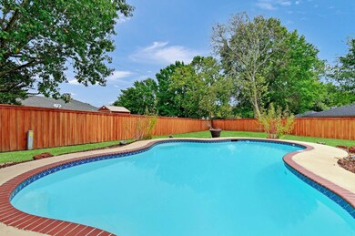 4017 Shadow Cir, Denison, TX 75020 - photo 3