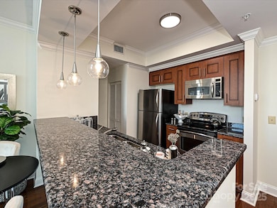 5th & Poplar Condominiums unit 723, Charlotte, NC 28202 - photo 4