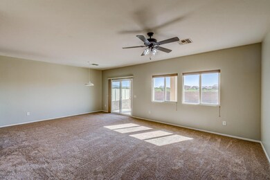 8407 W Kittwake Ln__022