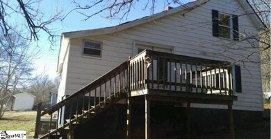 3 Mcgowan St, Enoree, SC 29335 - photo 2