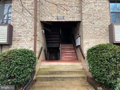 11623 Stoneview Square unit 22C, Reston, VA 20191 - photo 2