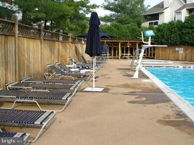 12929 Grays Pointe Rd unit B, Fairfax, VA 22033 - photo 6