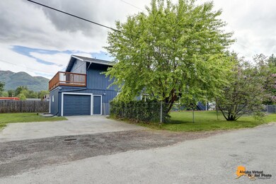 Lower Unit With Attached Garage