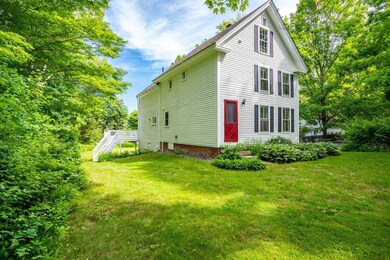 11 Chapel St, Freeport, ME 04032 - photo 6