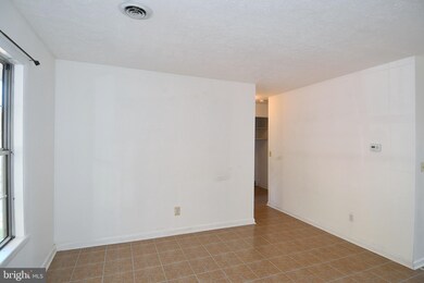 6 Westridge Ct unit 6 D, Berkeley Springs, WV 25411 - photo 4