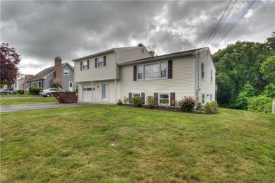 104 Andre Ave, Wakefield, RI 02879 - photo 3