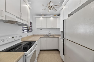 MCKINLEY  ST. Urb Parkville unit 17,, Guaynabo, PR 00969 - photo 6