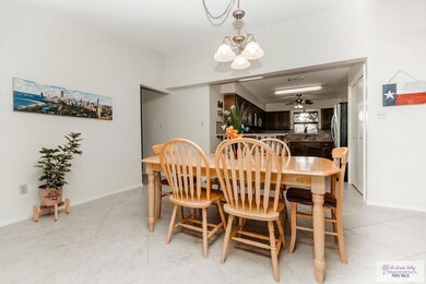 dining area with view towards the kitchen