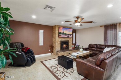 08-11459 North 43rd Avenue 8