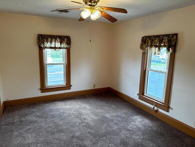 583 Silver St, Marion, OH 43302 - photo 4