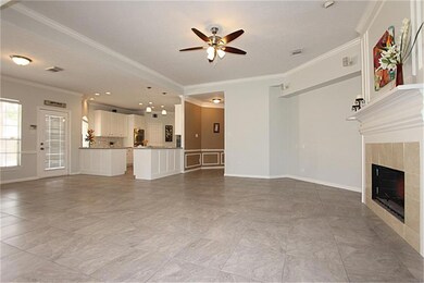 8003 Laguna Springs Ct, Houston, TX 77095 - photo 5