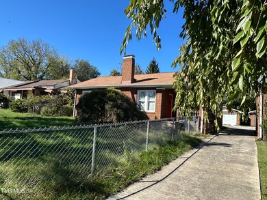 GARAGE & BASEMENT