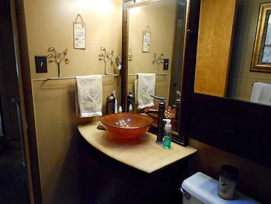 Full Bath.