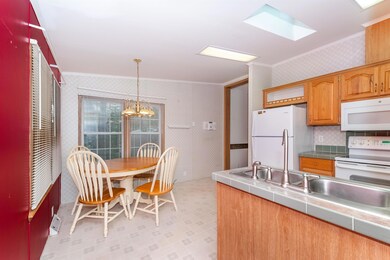 47 Murray Dr, Rochester, NH 03868 - photo 6