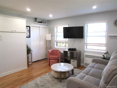 324 Post Ave unit 6H, Westbury, NY 11590 - photo 5