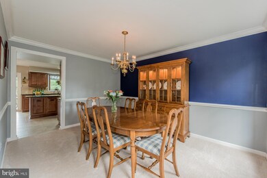 7772 Rockburn Dr, Ellicott City, MD 21043 - photo 6