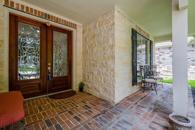 11407 Maple Falls Dr, Tomball, TX 77377 - photo 4
