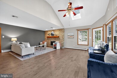 202 Garnet Ln, Wallingford, PA 19086 - photo 7