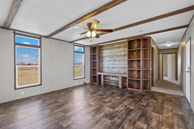 942 County Road 4764, Boyd, TX 76023 - photo 4