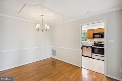 5717 Brewer House Cir unit 202, Rockville, MD 20852 - photo 7