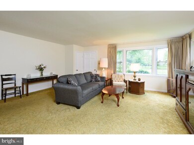 190 Anthony Wayne Dr, Wayne, PA 19087 - photo 3