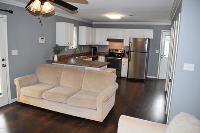 5 Great Room Kitchen