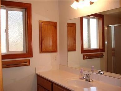 1290 Circle Wood Dr, Central Point, OR 97502 - photo 5