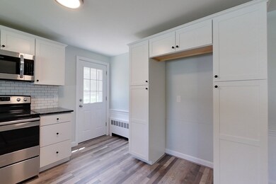 125 Brookline St, Pepperell, MA 01463 - photo 6