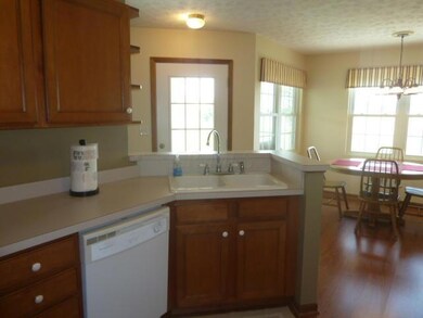 6911 Hitler Road 2, Circleville, OH 43113 - photo 7