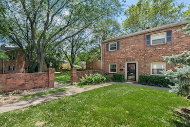 005_4800 Merrifield Pl-1080-2