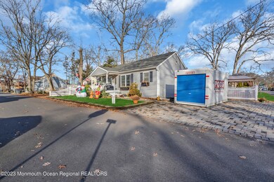 010_bjc09535-1